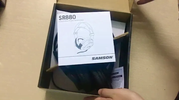 Samson SR880 - Tai Nghe Kiểm Âm, Màng Loa Lớn Dành Cho Phòng Thu Chuyên Nghiệp (Unbox)