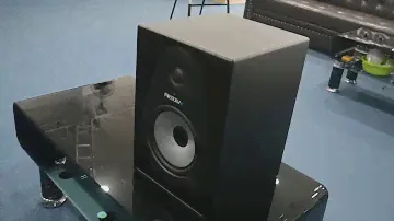 Giới thiệu loa monitor Samson Resolv SE8