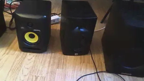 SAMSON RESOLV SE6, KRK Rokit 5 G3, NEUSONIK NE08, JBL LSR305 LSR305 review sound test
