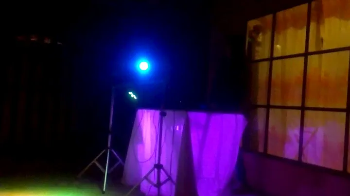 Samson auro d 415 activos reloop beatmix 4 mk 2