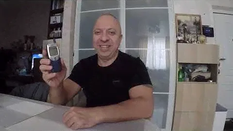 Samsung R 200  Бумер Мобила из прошлого Мини обзор